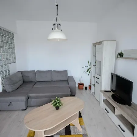 Apartament Zev