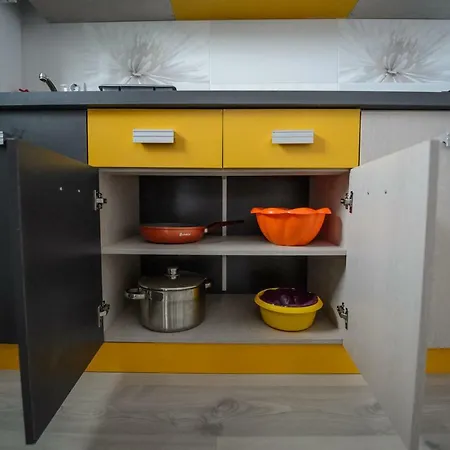 Zev Apartment Navodari